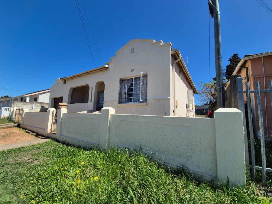 2 Bedroom Property for Sale in Mosel Eastern Cape
